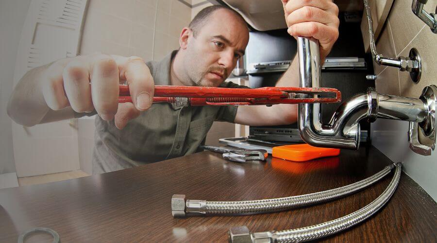 Expert burst pipe repair services in Burgin, KY